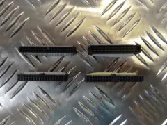 Flachbandkabelstecker